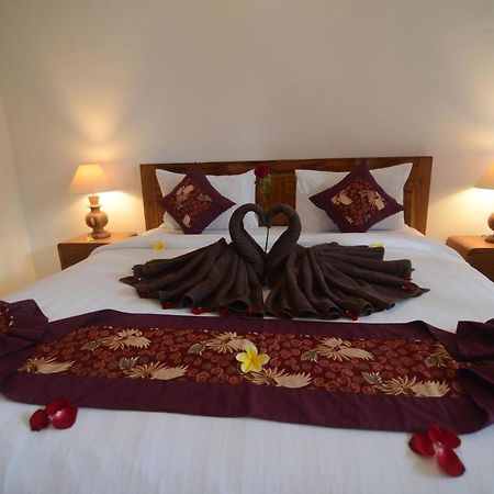 Kusuma Guesthouse Canggu Kültér fotó