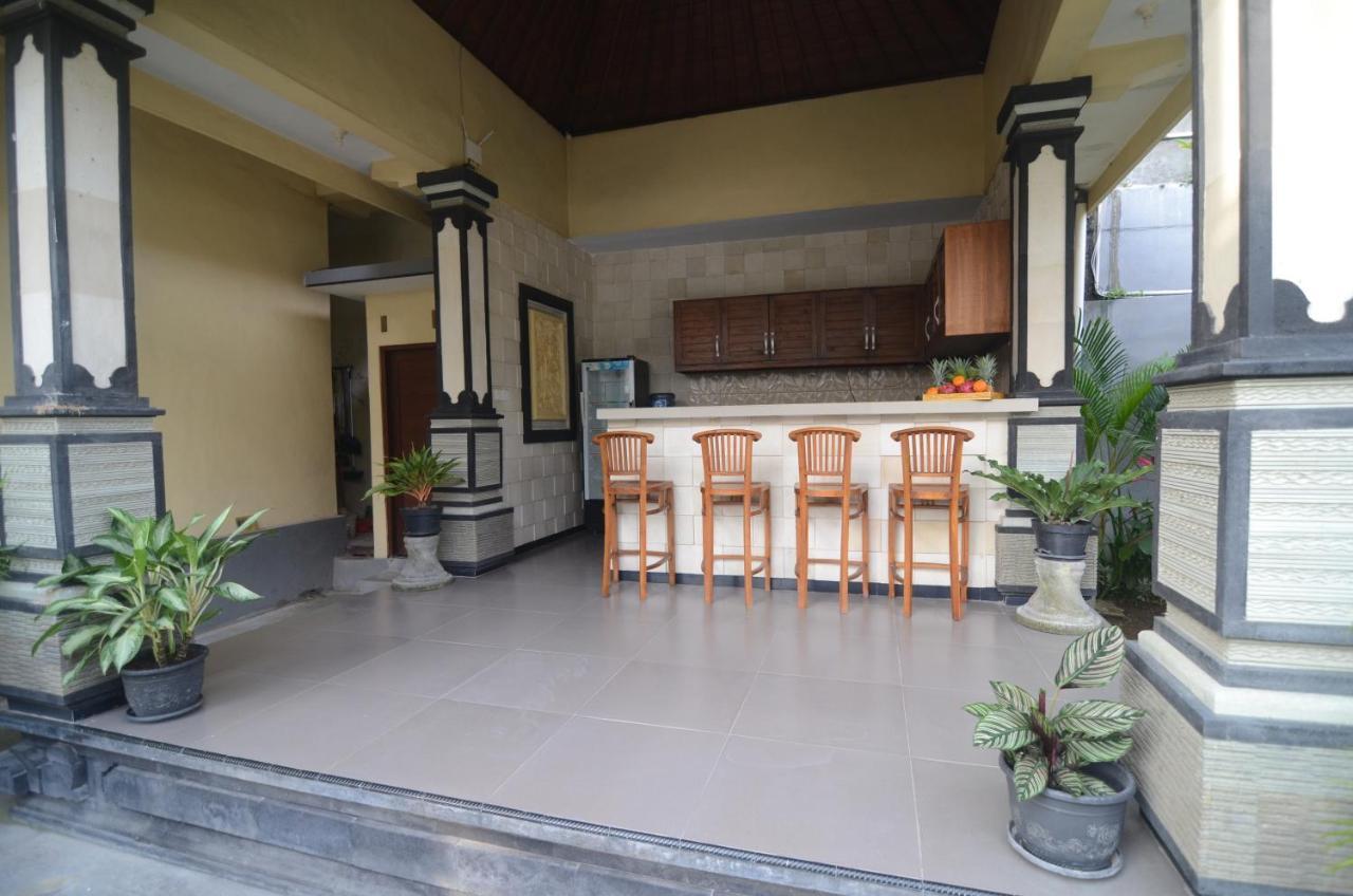 Kusuma Guesthouse Canggu Kültér fotó