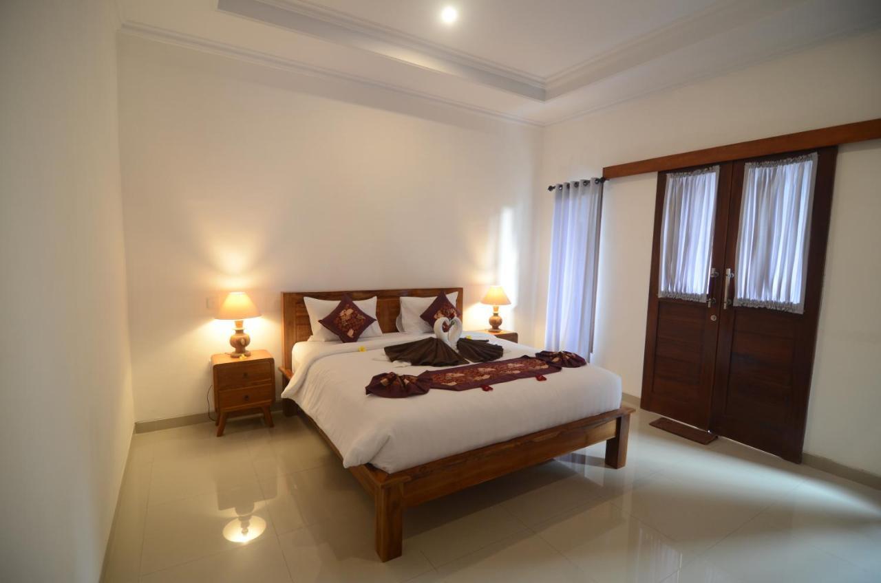 Kusuma Guesthouse Canggu Kültér fotó